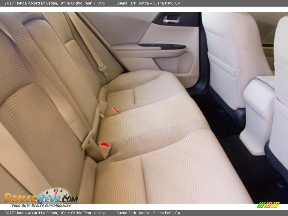 2017 Honda Accord LX Sedan White Orchid Pearl / Ivory Photo #20
