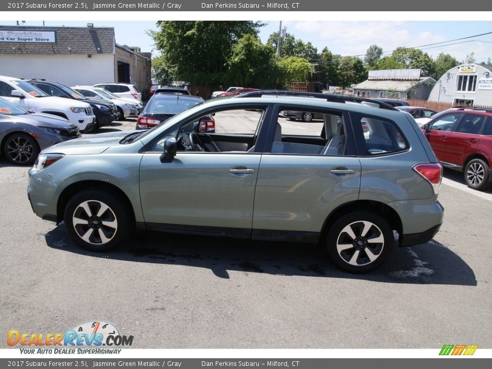 2017 Subaru Forester 2.5i Jasmine Green Metallic / Gray Photo #8