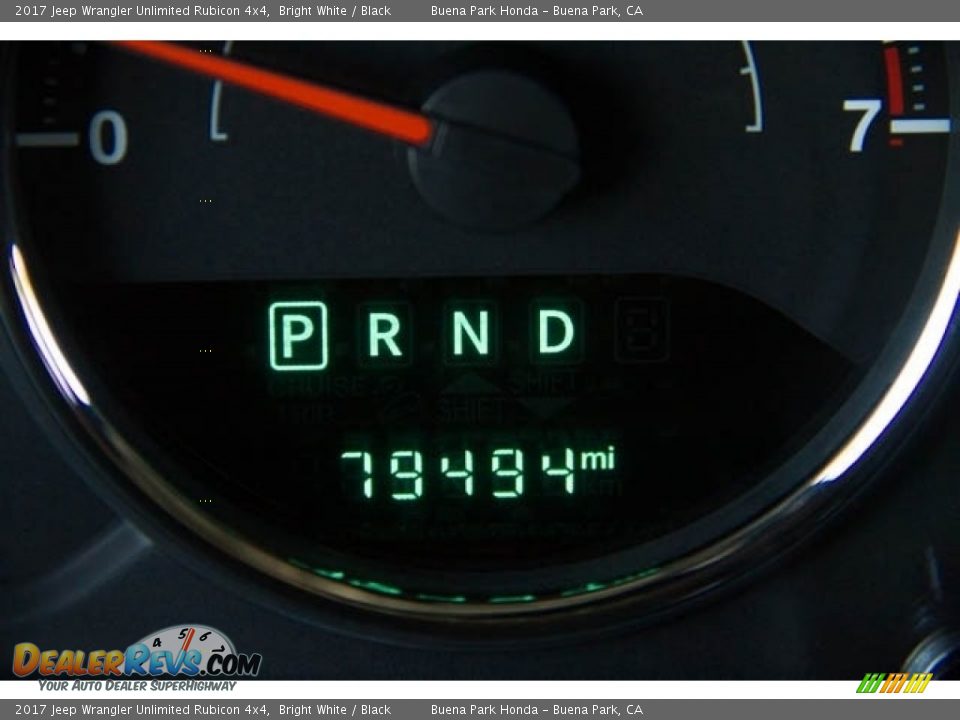 2017 Jeep Wrangler Unlimited Rubicon 4x4 Bright White / Black Photo #6