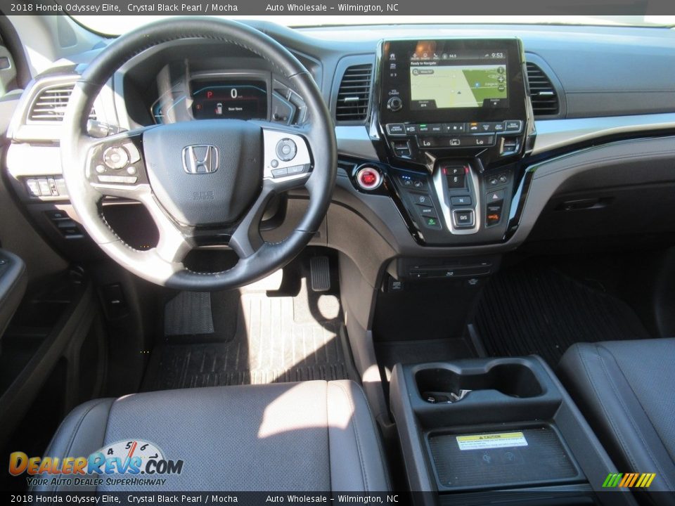 2018 Honda Odyssey Elite Crystal Black Pearl / Mocha Photo #14