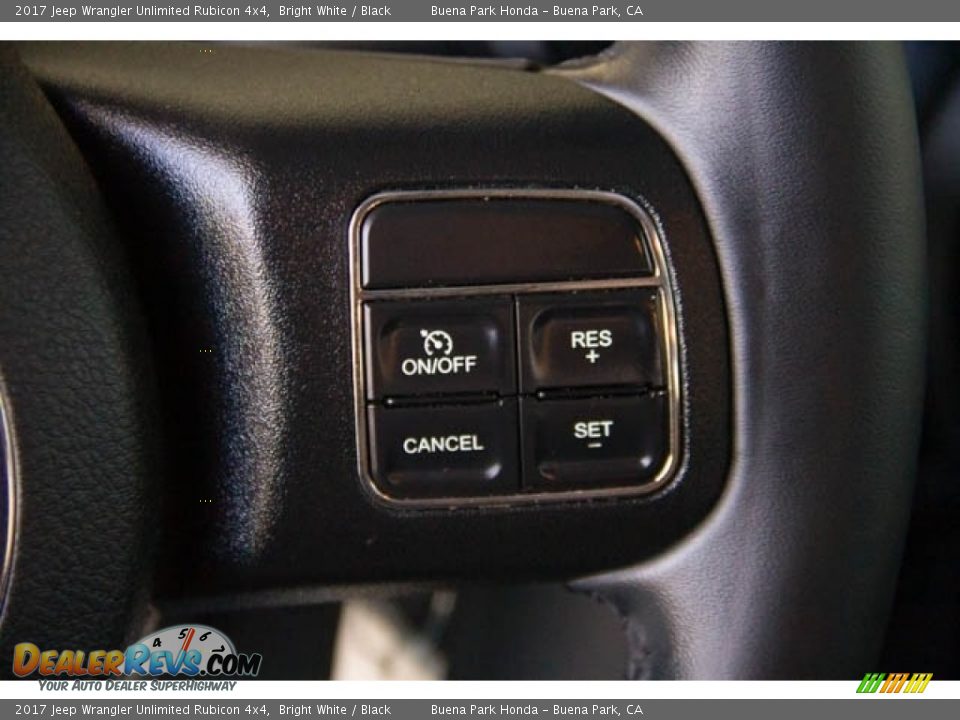 2017 Jeep Wrangler Unlimited Rubicon 4x4 Bright White / Black Photo #13