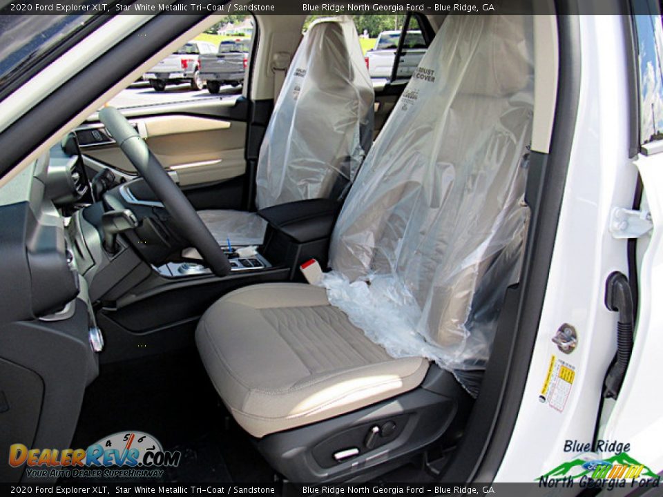 2020 Ford Explorer XLT Star White Metallic Tri-Coat / Sandstone Photo #11
