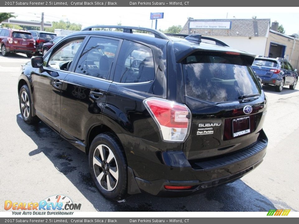 2017 Subaru Forester 2.5i Limited Crystal Black Silica / Black Photo #7