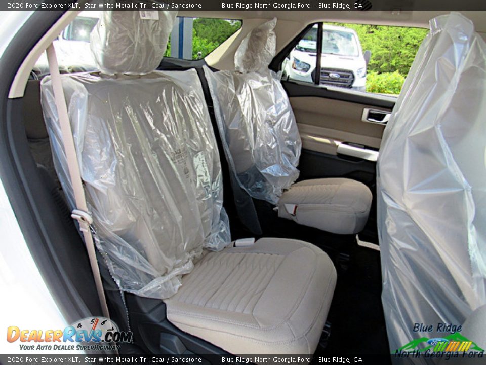 2020 Ford Explorer XLT Star White Metallic Tri-Coat / Sandstone Photo #13