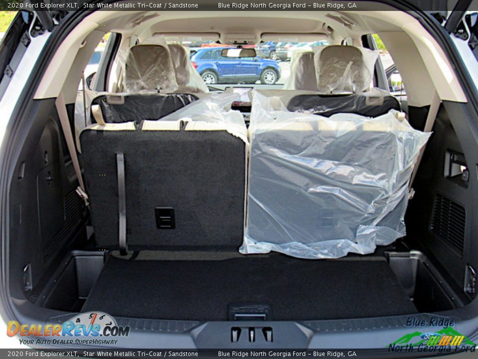2020 Ford Explorer XLT Star White Metallic Tri-Coat / Sandstone Photo #15