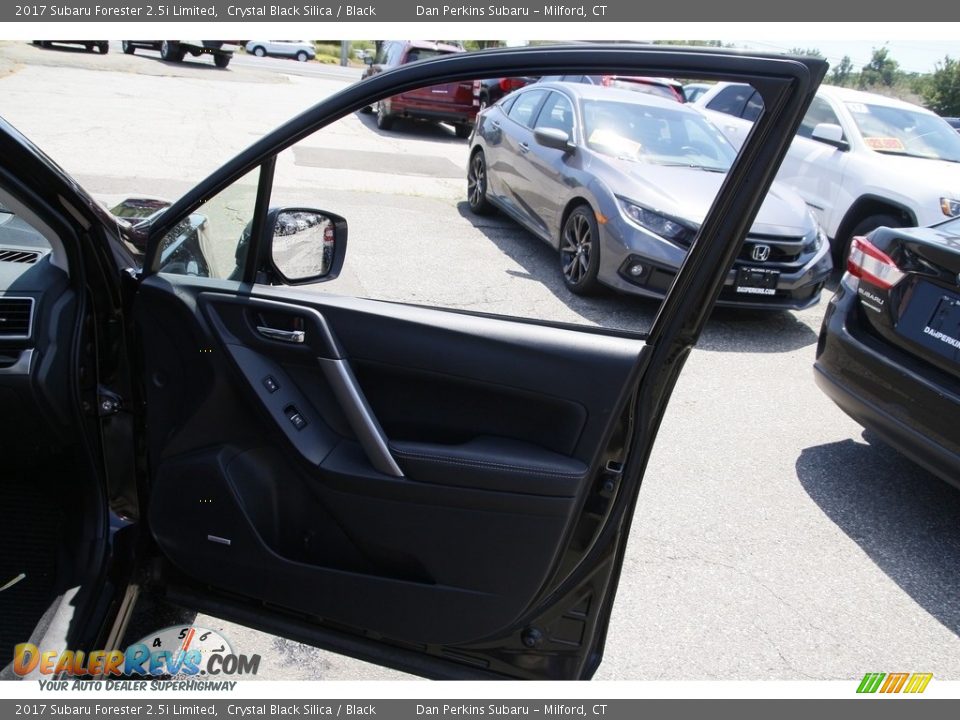 2017 Subaru Forester 2.5i Limited Crystal Black Silica / Black Photo #17