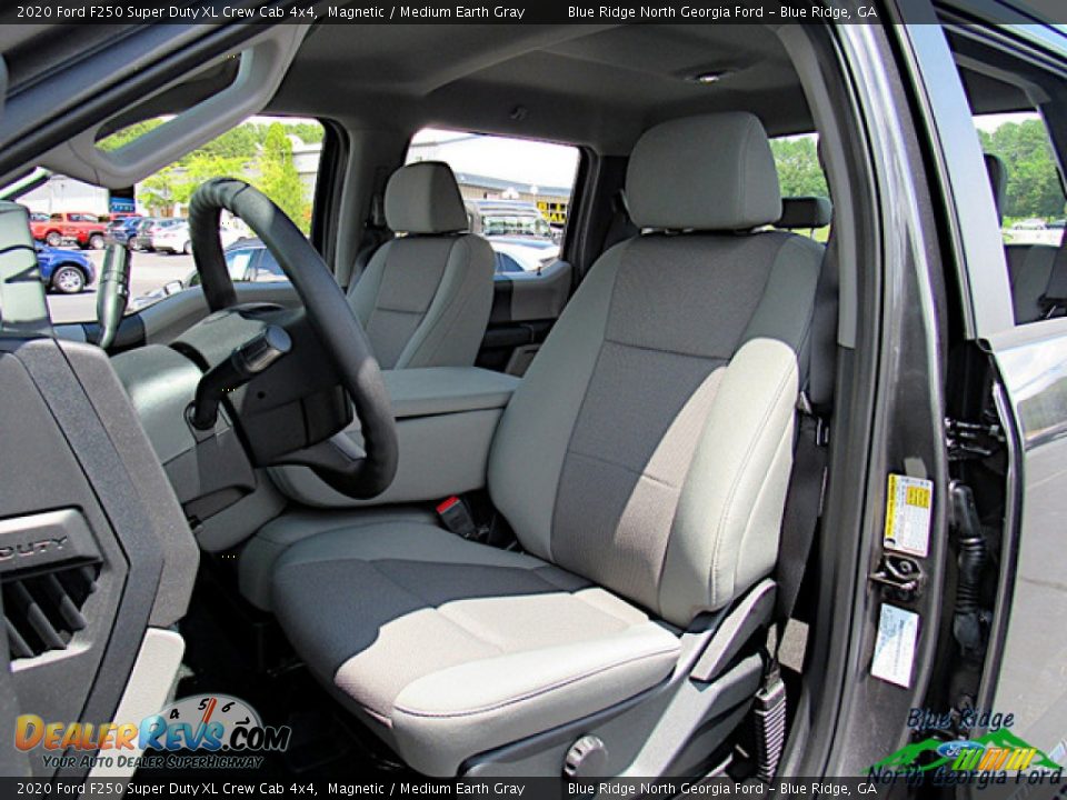 2020 Ford F250 Super Duty XL Crew Cab 4x4 Magnetic / Medium Earth Gray Photo #9
