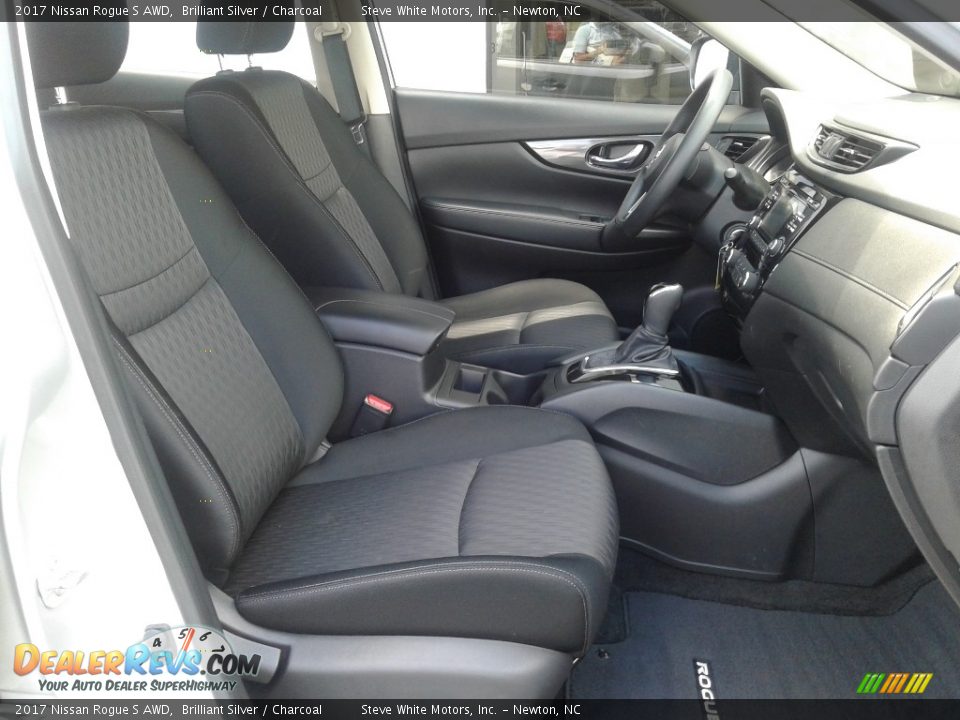 2017 Nissan Rogue S AWD Brilliant Silver / Charcoal Photo #16