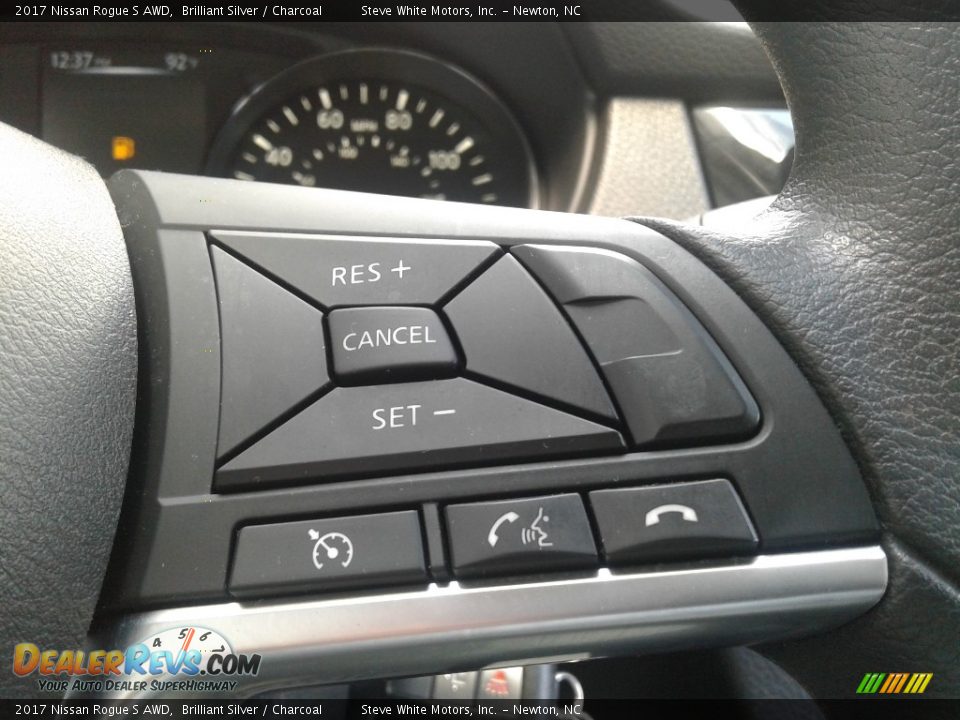 2017 Nissan Rogue S AWD Brilliant Silver / Charcoal Photo #18