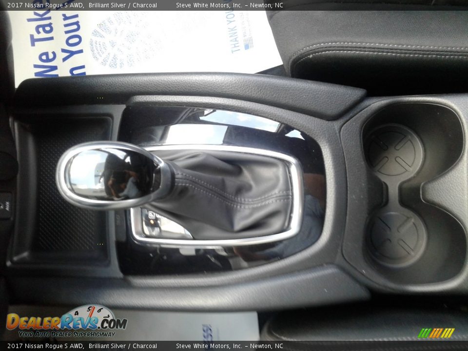 2017 Nissan Rogue S AWD Brilliant Silver / Charcoal Photo #22