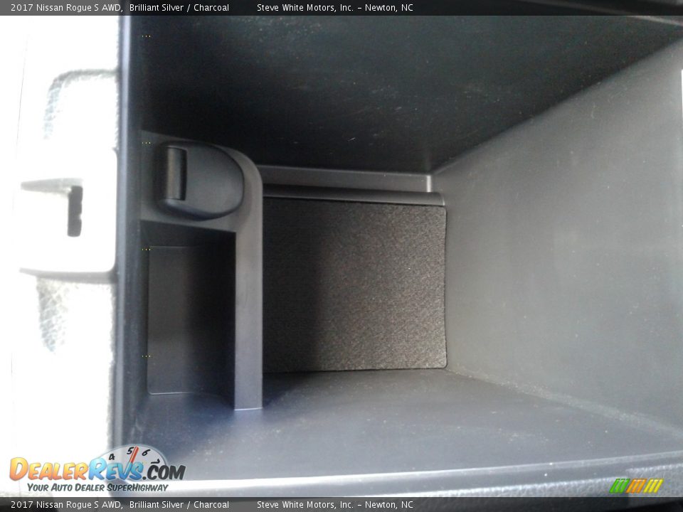 2017 Nissan Rogue S AWD Brilliant Silver / Charcoal Photo #26