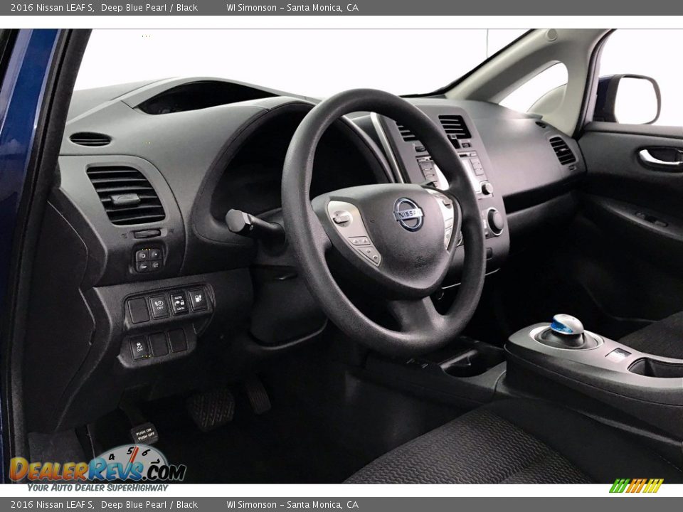 2016 Nissan LEAF S Steering Wheel Photo #22