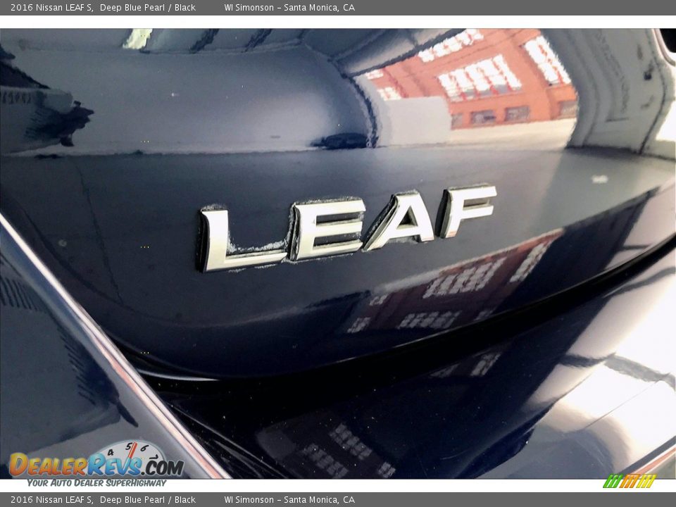 2016 Nissan LEAF S Logo Photo #27