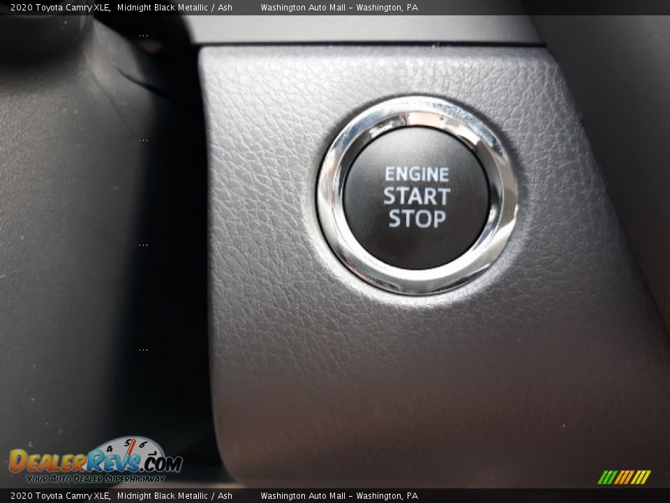2020 Toyota Camry XLE Midnight Black Metallic / Ash Photo #11