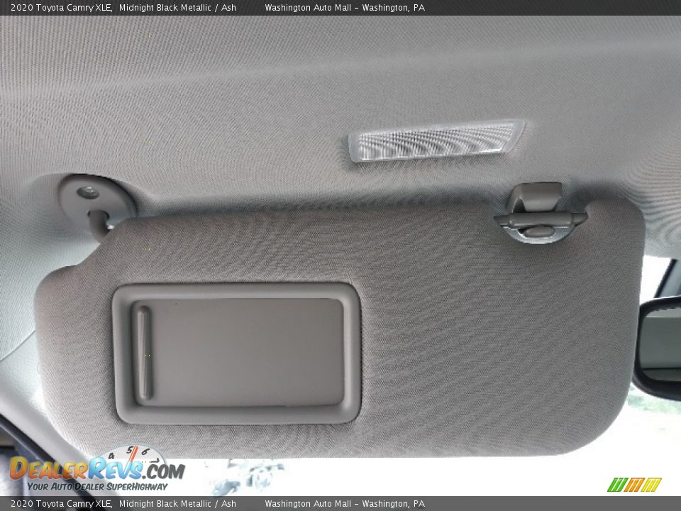 2020 Toyota Camry XLE Midnight Black Metallic / Ash Photo #18