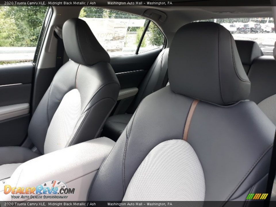 2020 Toyota Camry XLE Midnight Black Metallic / Ash Photo #22