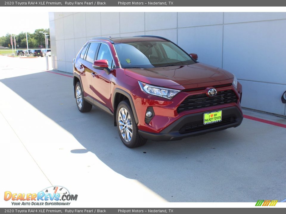 2020 Toyota RAV4 XLE Premium Ruby Flare Pearl / Black Photo #2