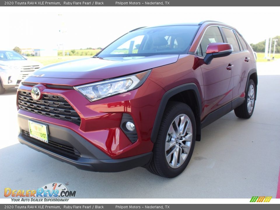 2020 Toyota RAV4 XLE Premium Ruby Flare Pearl / Black Photo #4