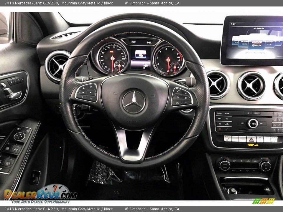 2018 Mercedes-Benz GLA 250 Mountain Grey Metallic / Black Photo #4