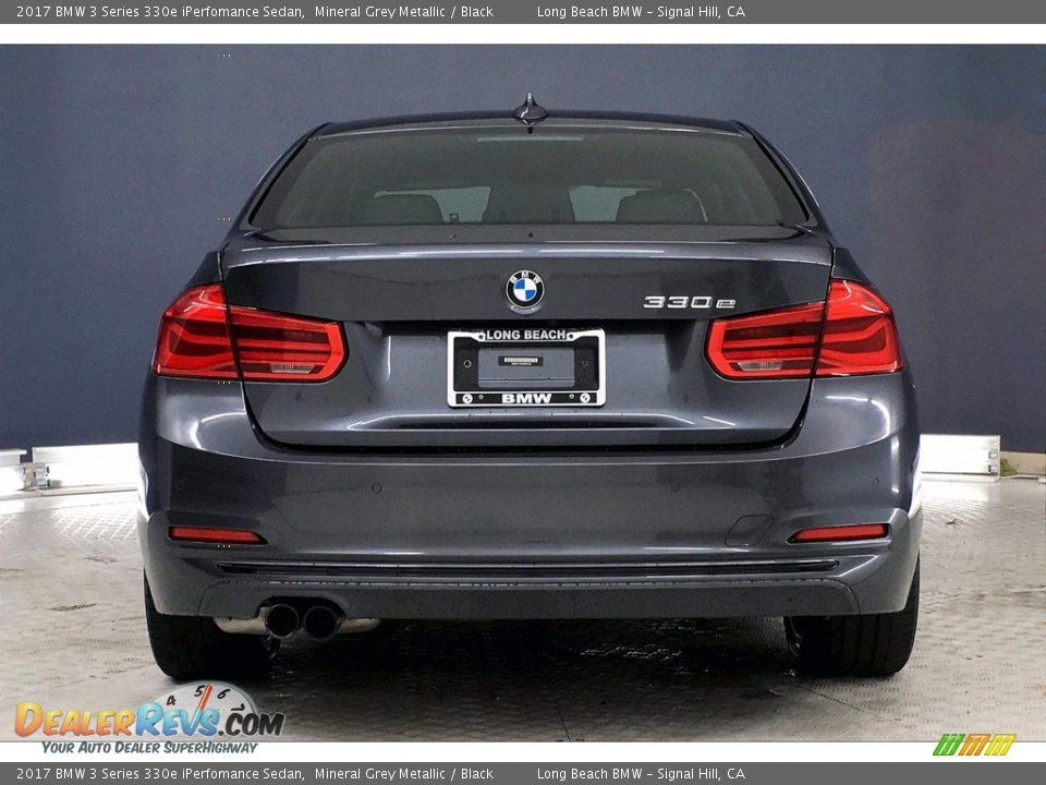 2017 BMW 3 Series 330e iPerfomance Sedan Mineral Grey Metallic / Black Photo #3
