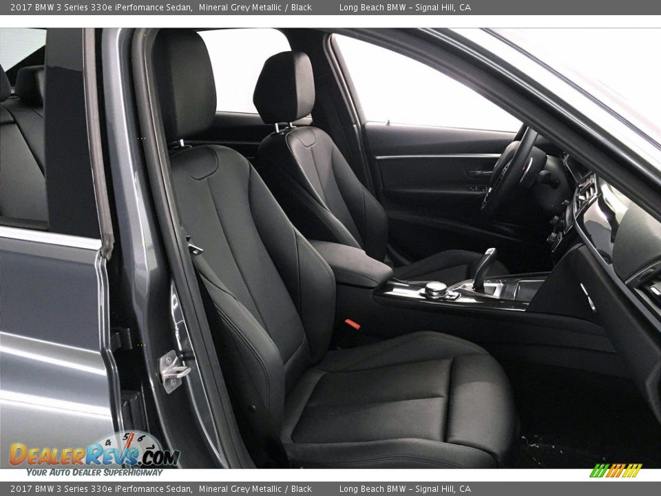 2017 BMW 3 Series 330e iPerfomance Sedan Mineral Grey Metallic / Black Photo #6