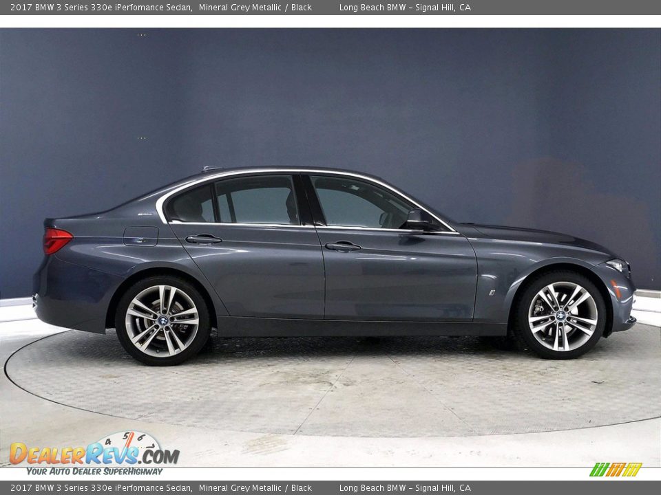 2017 BMW 3 Series 330e iPerfomance Sedan Mineral Grey Metallic / Black Photo #14