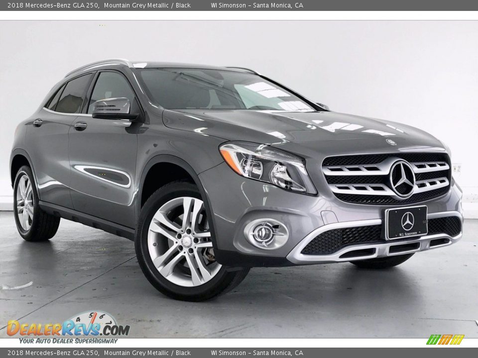 2018 Mercedes-Benz GLA 250 Mountain Grey Metallic / Black Photo #34