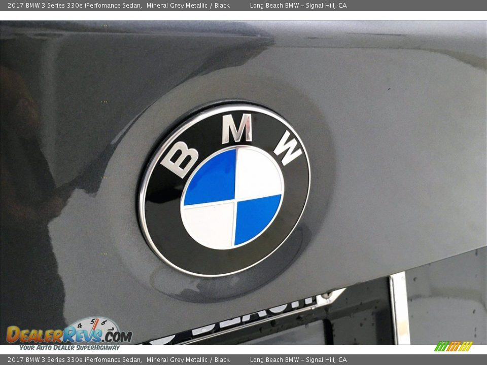 2017 BMW 3 Series 330e iPerfomance Sedan Mineral Grey Metallic / Black Photo #33