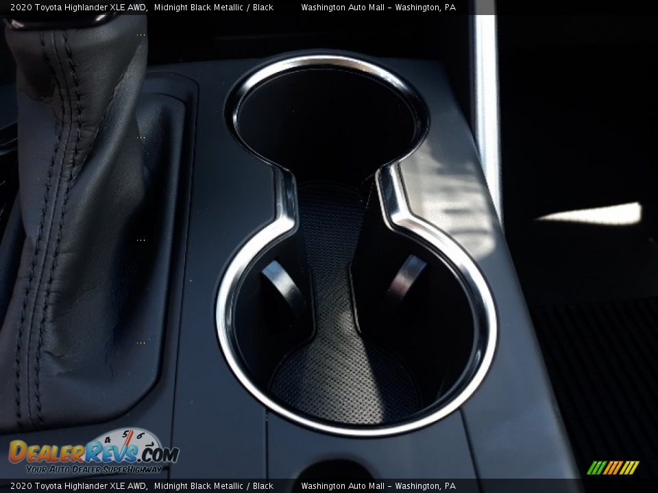 2020 Toyota Highlander XLE AWD Midnight Black Metallic / Black Photo #19