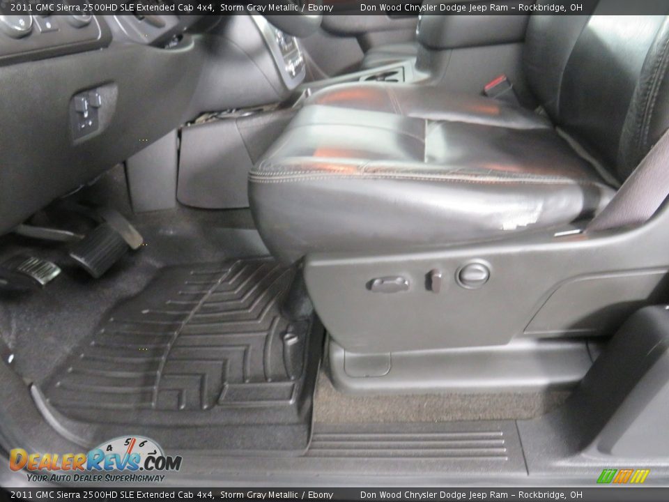 2011 GMC Sierra 2500HD SLE Extended Cab 4x4 Storm Gray Metallic / Ebony Photo #23