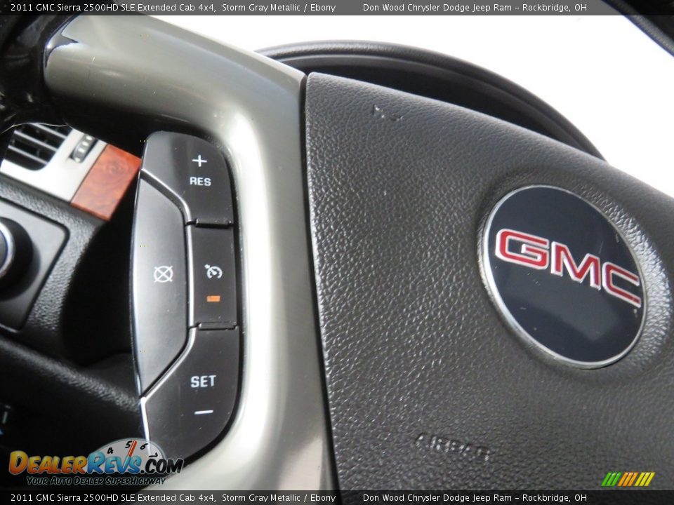 2011 GMC Sierra 2500HD SLE Extended Cab 4x4 Steering Wheel Photo #32
