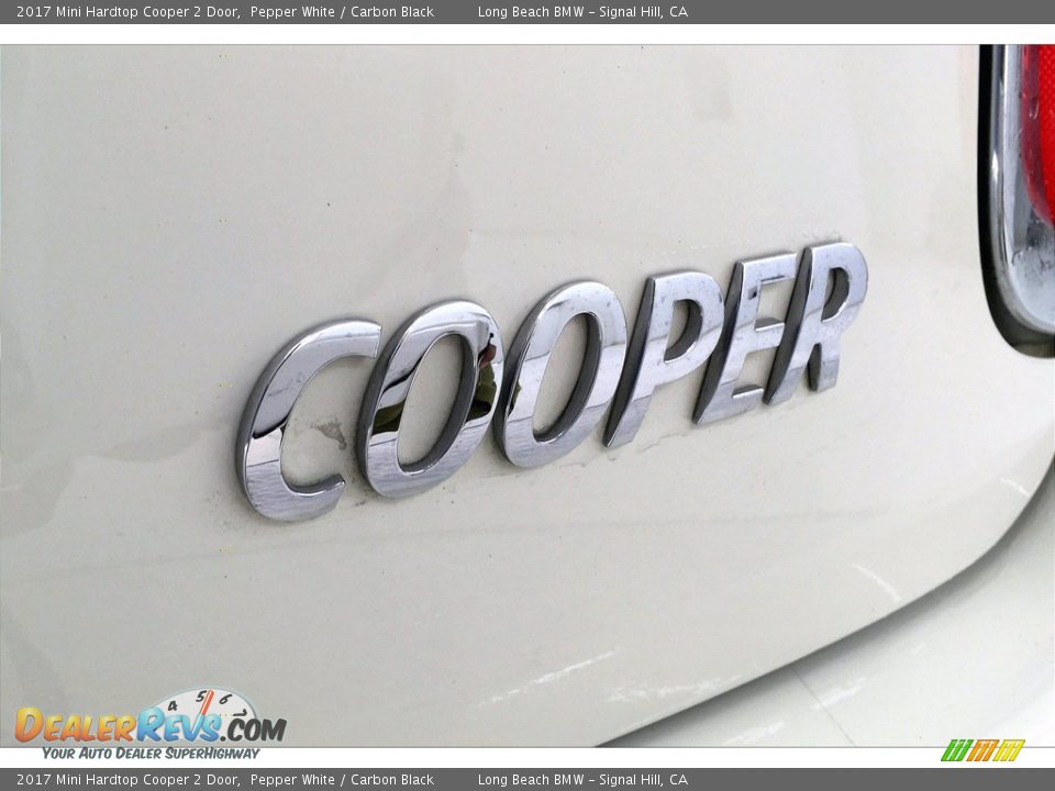 2017 Mini Hardtop Cooper 2 Door Pepper White / Carbon Black Photo #7