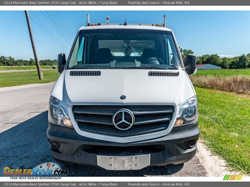 2014 Mercedes-Benz Sprinter 2500 Cargo Van Arctic White / Tunja Black Photo #9