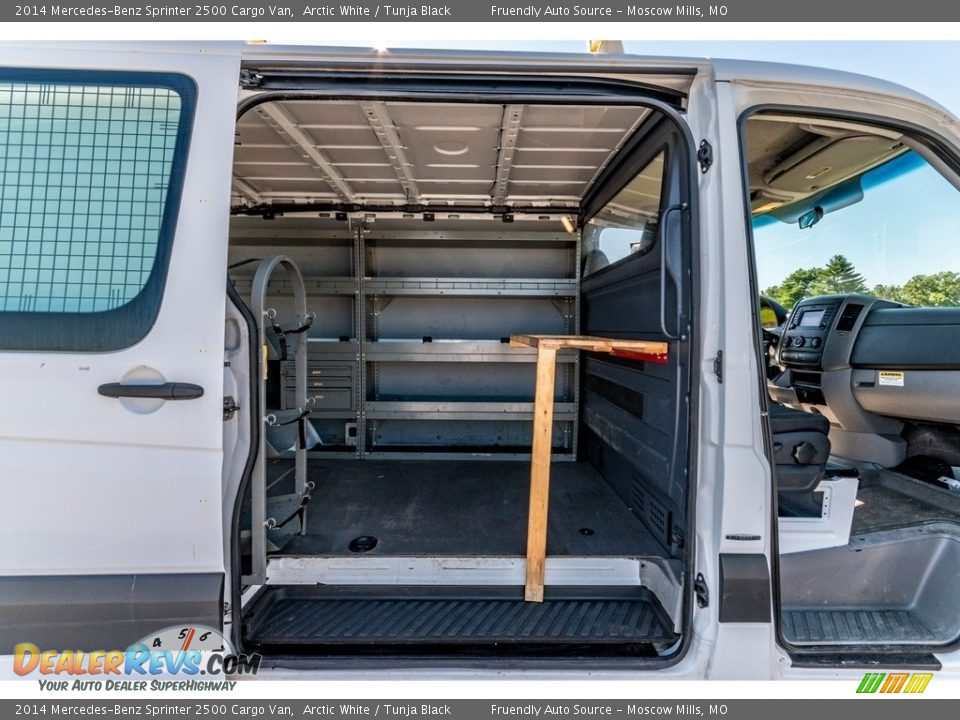 2014 Mercedes-Benz Sprinter 2500 Cargo Van Arctic White / Tunja Black Photo #26