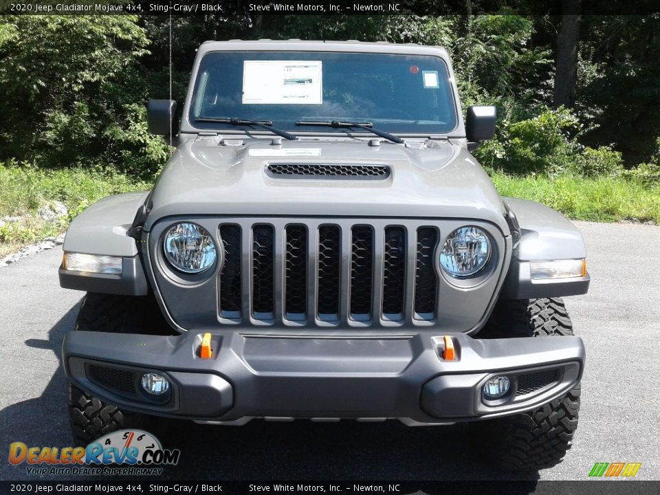 2020 Jeep Gladiator Mojave 4x4 Sting-Gray / Black Photo #3