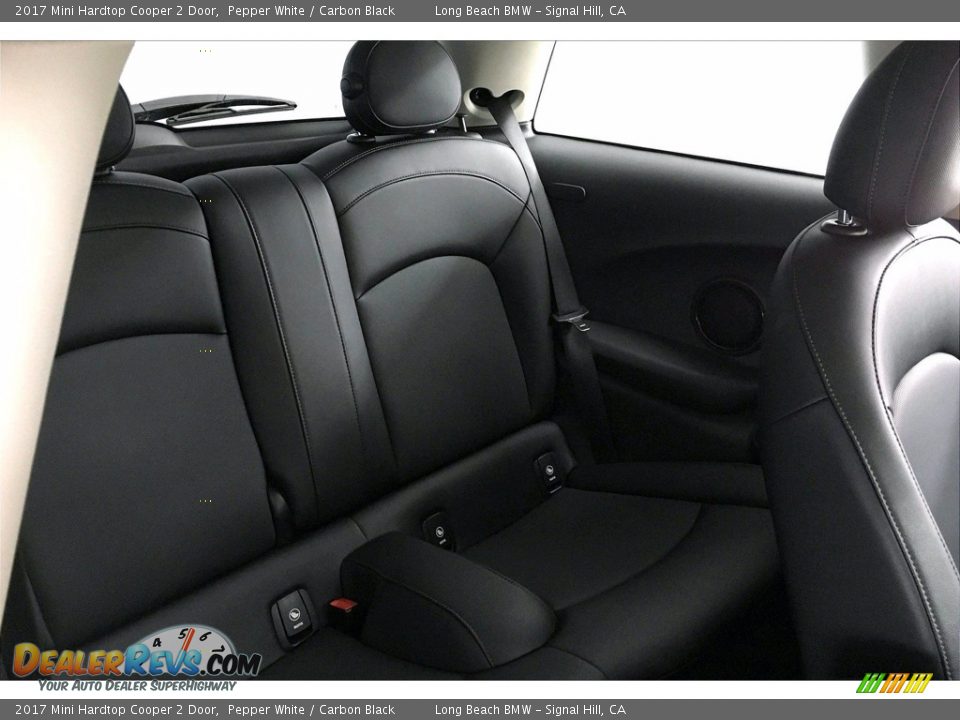 2017 Mini Hardtop Cooper 2 Door Pepper White / Carbon Black Photo #28