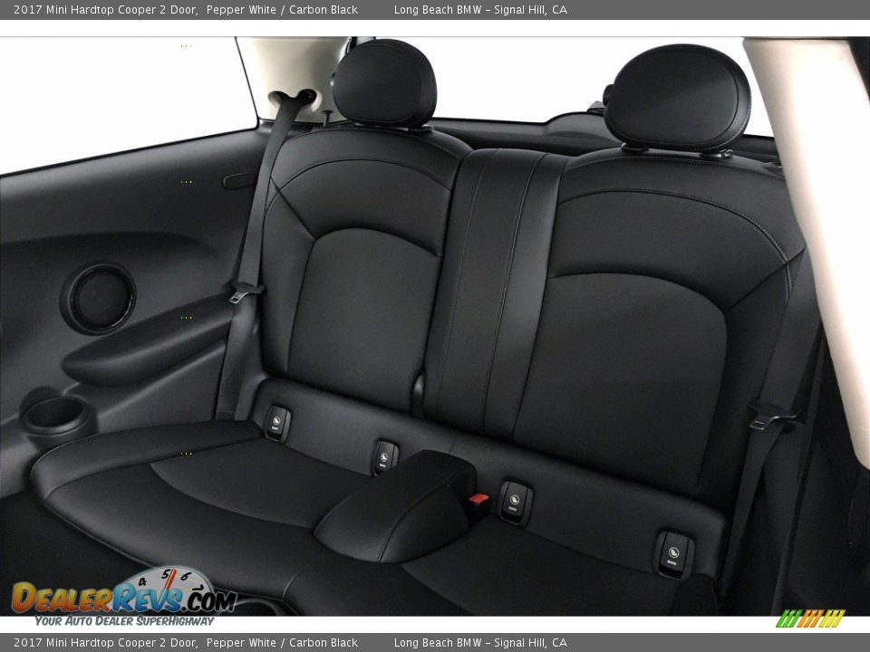 2017 Mini Hardtop Cooper 2 Door Pepper White / Carbon Black Photo #29