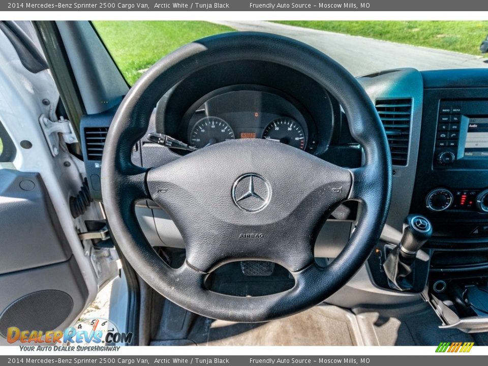 2014 Mercedes-Benz Sprinter 2500 Cargo Van Arctic White / Tunja Black Photo #34