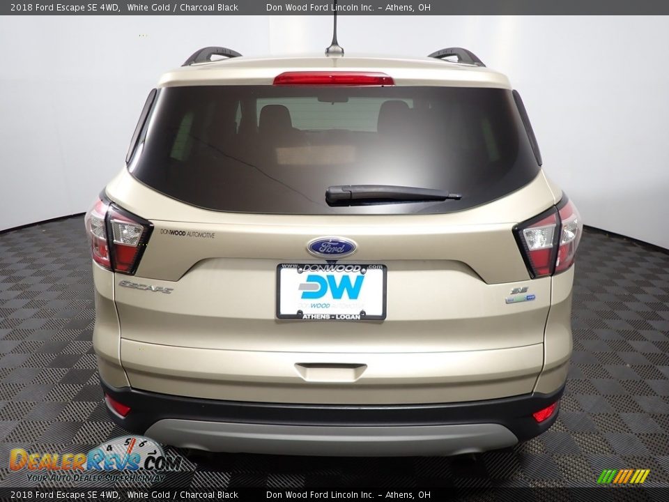 2018 Ford Escape SE 4WD White Gold / Charcoal Black Photo #11