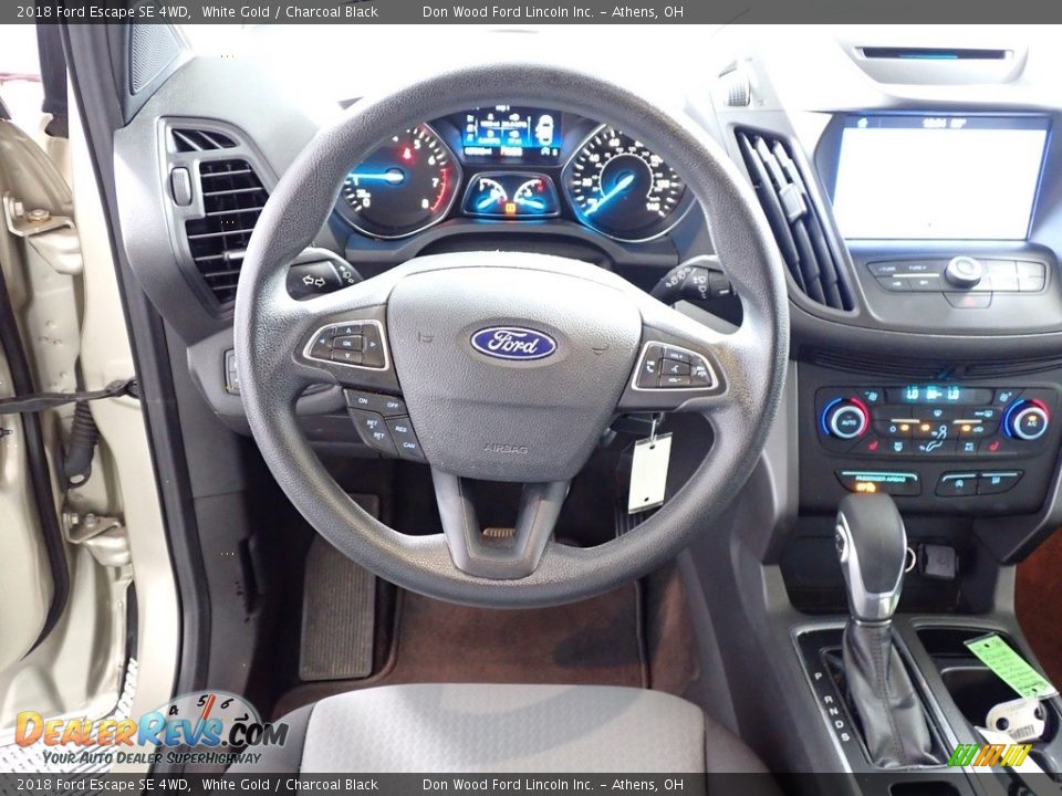 2018 Ford Escape SE 4WD White Gold / Charcoal Black Photo #29