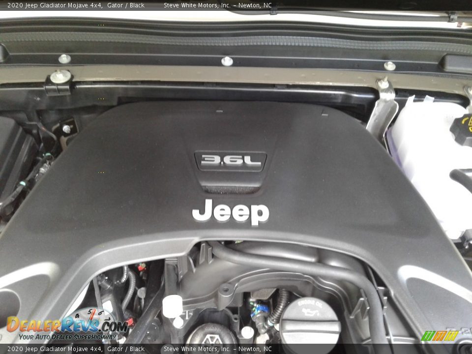 2020 Jeep Gladiator Mojave 4x4 Gator / Black Photo #14