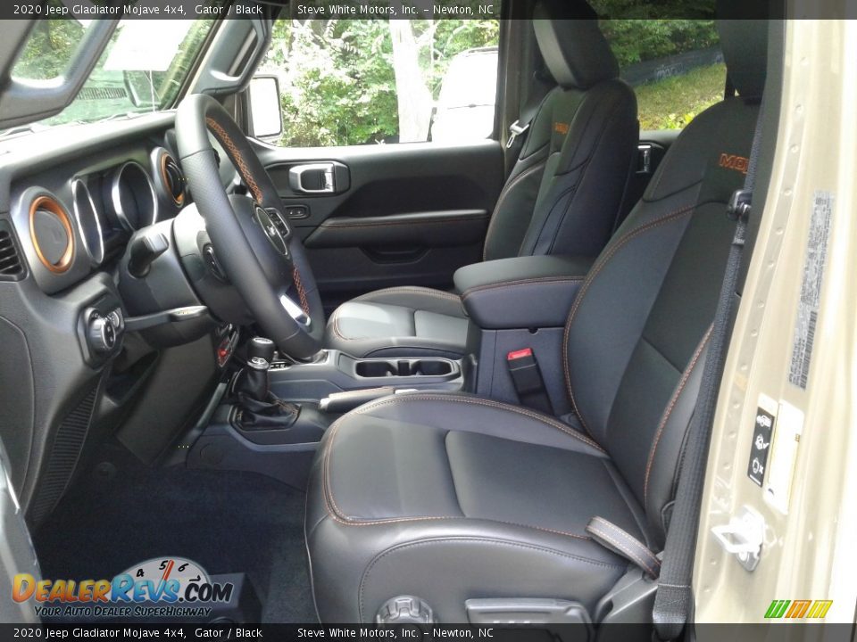 Front Seat of 2020 Jeep Gladiator Mojave 4x4 Photo #15