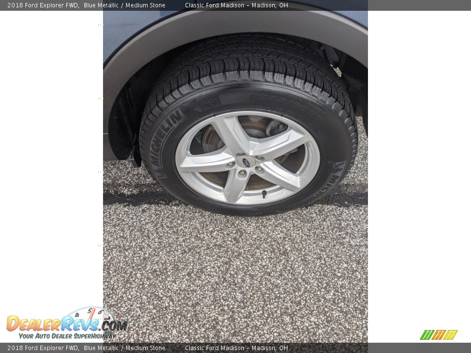 2018 Ford Explorer FWD Blue Metallic / Medium Stone Photo #3