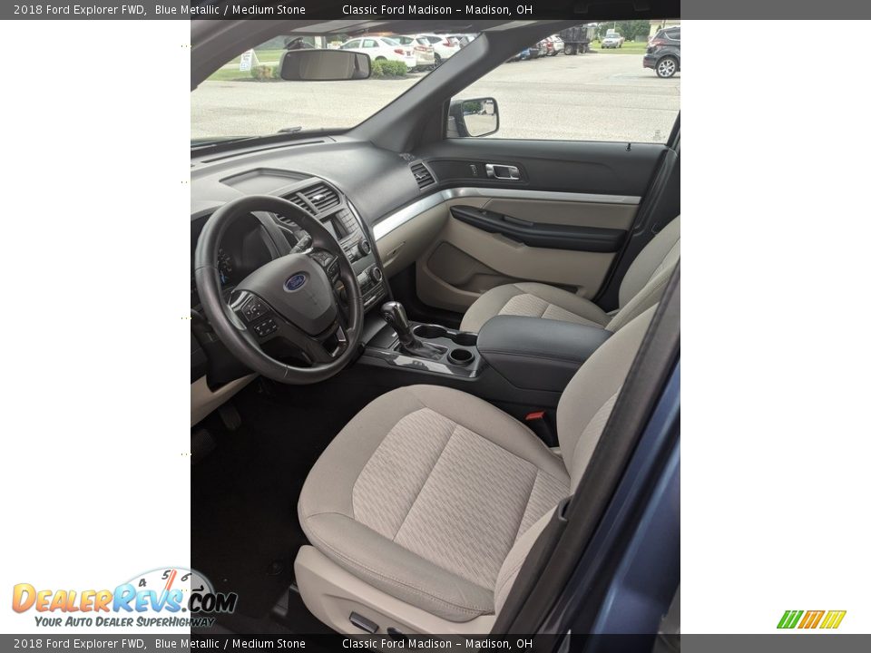 2018 Ford Explorer FWD Blue Metallic / Medium Stone Photo #7