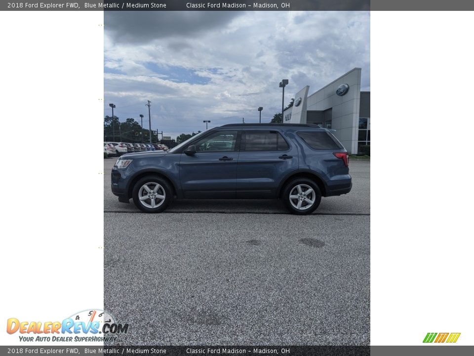2018 Ford Explorer FWD Blue Metallic / Medium Stone Photo #10