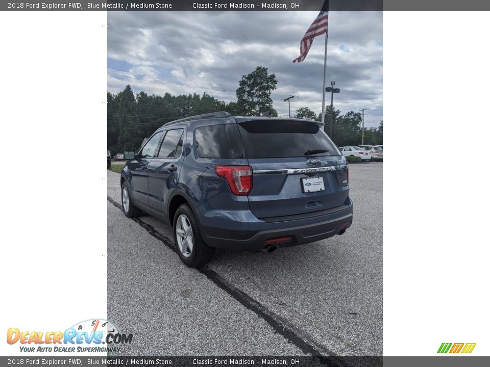 2018 Ford Explorer FWD Blue Metallic / Medium Stone Photo #11