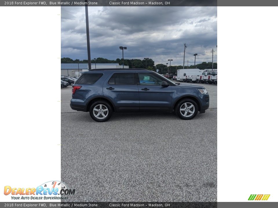 2018 Ford Explorer FWD Blue Metallic / Medium Stone Photo #14