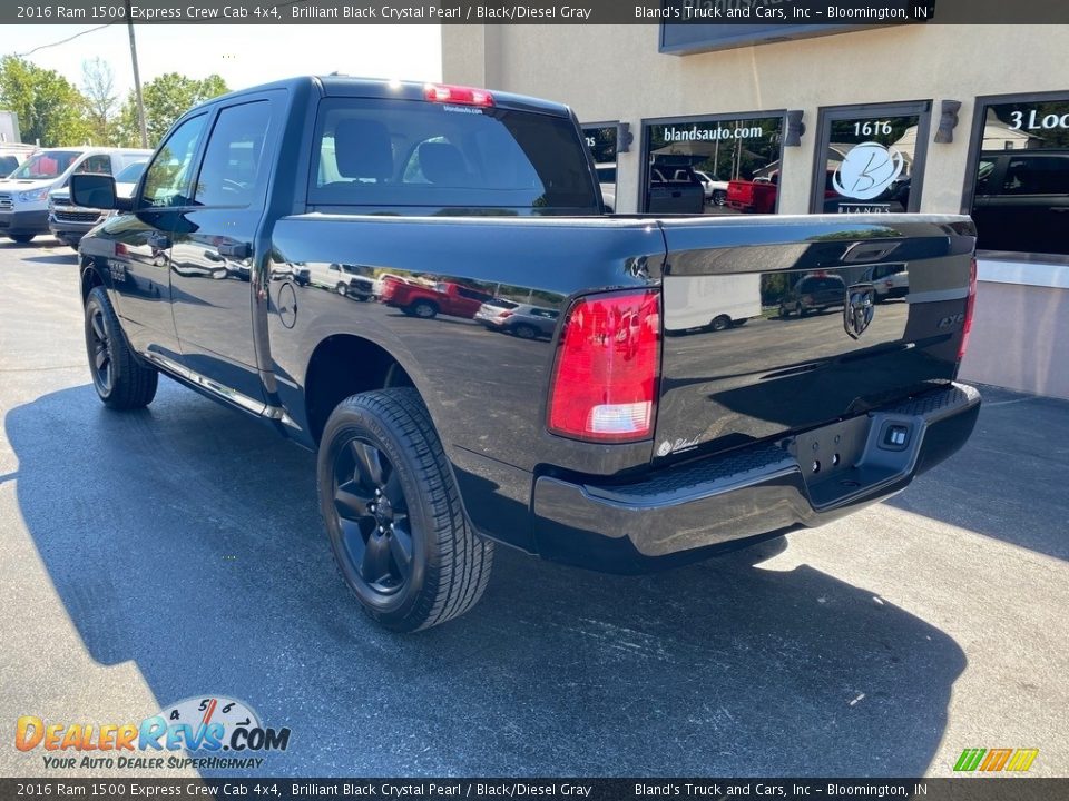 2016 Ram 1500 Express Crew Cab 4x4 Brilliant Black Crystal Pearl / Black/Diesel Gray Photo #3