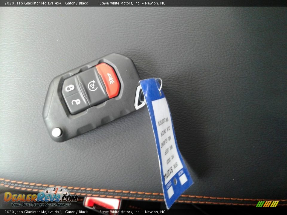 2020 Jeep Gladiator Mojave 4x4 Gator / Black Photo #36