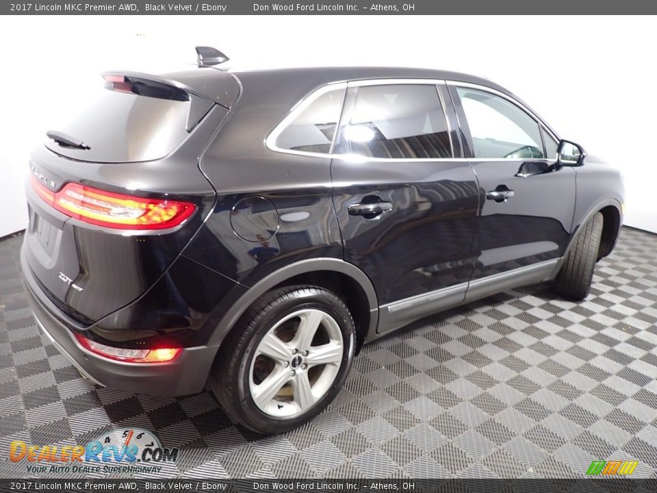 2017 Lincoln MKC Premier AWD Black Velvet / Ebony Photo #16